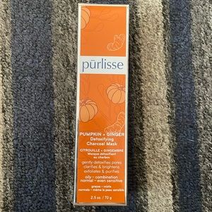Pūrlisse | Pumpkin + Ginger Detoxifying Charcoal Mask